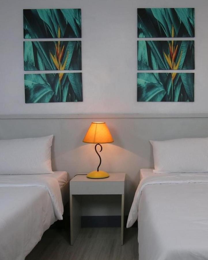 Sands Hotel Nasugbu Dış mekan fotoğraf