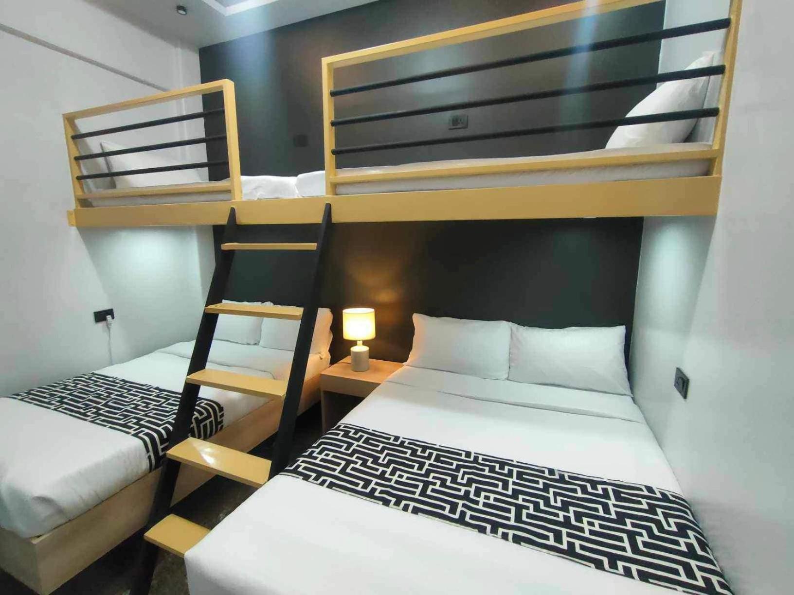 Sands Hotel Nasugbu Dış mekan fotoğraf